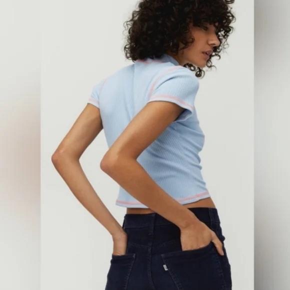 NWT DAYDREAMER CONTRAST STITCH MOCK NECK BABY TEE, XSMALL - Picture 2 of 3